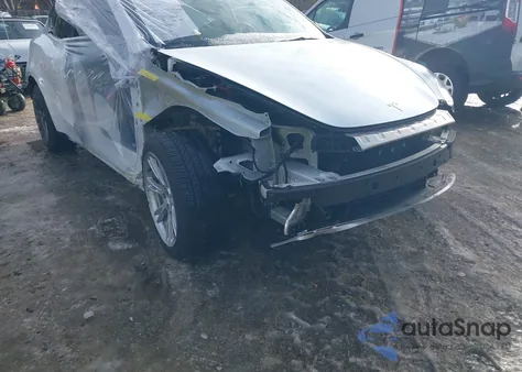 2023 Tesla Model Y Awd/Long Range Dual Motor All-Wheel Drive из США, поврежденный, VIN 7SAYGDEE5PA115859